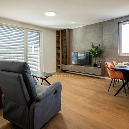 Apartmoments Popradska 502 - Free Garage Apartment Košice
