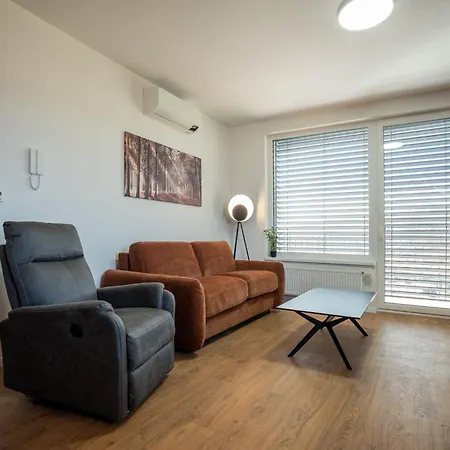 Apartmoments Popradska 502 - Free Garage *