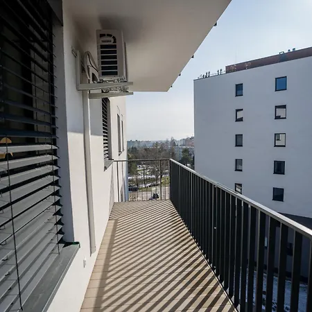 Apartmoments Popradska 502 - Free Garage *